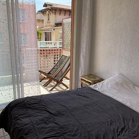 Studio A Sanary-Sur-Mer Avec Balcon A 200M Du Port Exterior photo